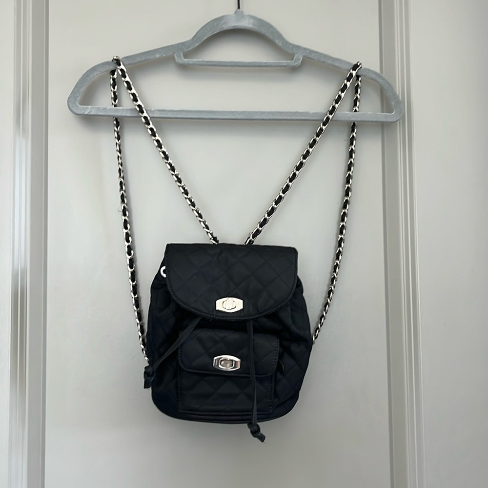 Forever 21 Chain Bag